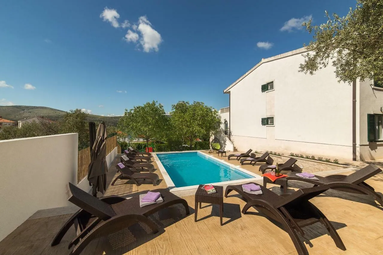 Villa Calluna Trogir Kroatië